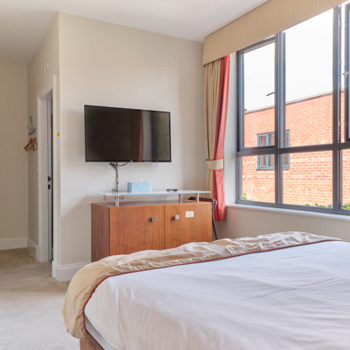 Room 04