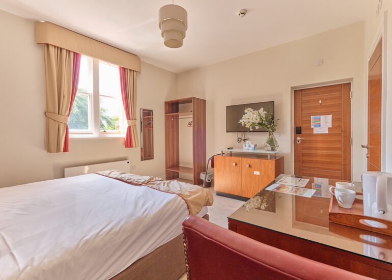 06 Deluxe Double Room –  Max Guest 02