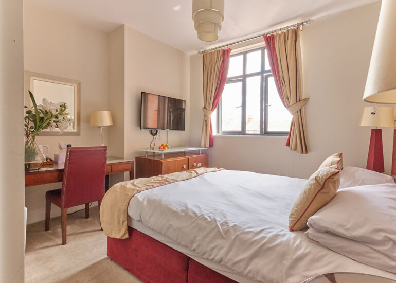 11 Deluxe Double Room – Max Guest 02